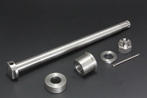 Z1000 Rear Axle Kit stainless