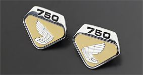 Honda CB750K0 Side Cover Badge Set - Beige Large