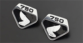 Honda CB750K0 Side Cover Badge Set - Black Large