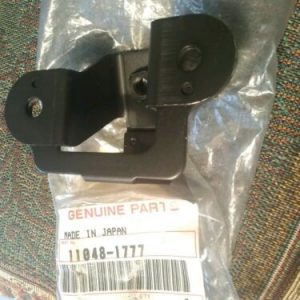 11048-1777 Bracket Lower Cowl ZX9