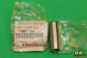 13002-1053 Piston Pin Gpz750 Turbo