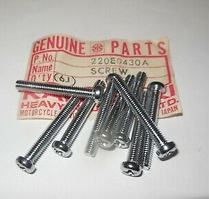 220E0430 SCREW PAN HEAD 4X30