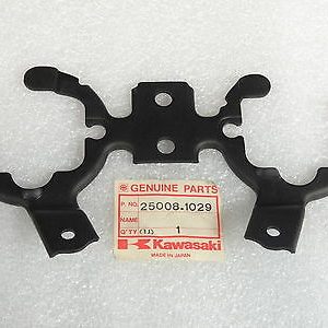 25008-1029 BRACKET,METER Z750E