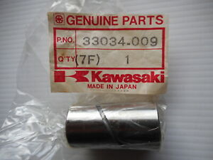 33034-009 SLEEVE SWING ARM Z1, H1, H2