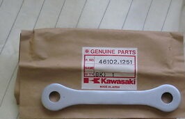 46102-1251 ROD,SUSPENSION - KX80
