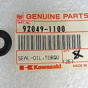 92049-1100 SEAL-OIL,TORQUE ROD. KX80