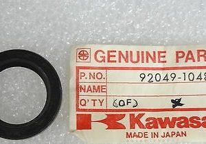 92049-1048 OIL SEAL