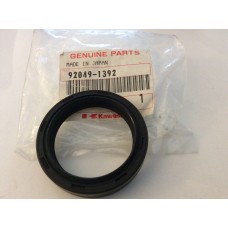 92049-1392 OIL SEAL