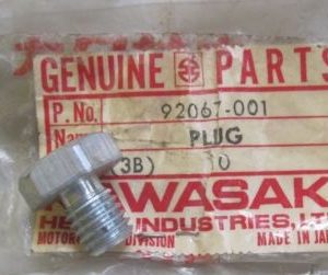 92067-001 PLUG OIL DRAIN