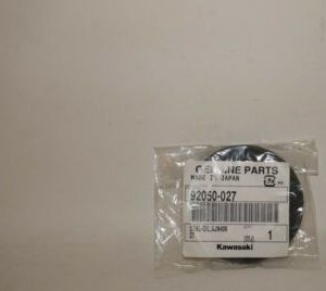 92050-027 OIL SEAL