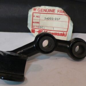 34003-037 BRACKET,FOOTREST,R.H