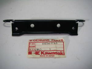 11034-1765 BRACKET,FR FORK COVER
