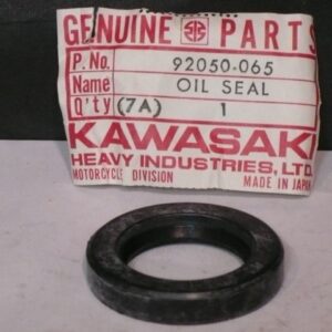 92050-065 OIL SEAL,R.H CRANKSHAFT
