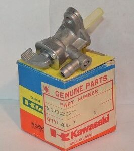 51023-1009. FUEL TAP ASSY