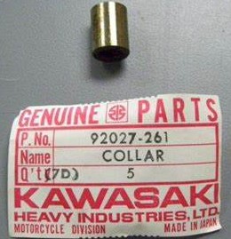 92027-261 COLLAR, IDLER