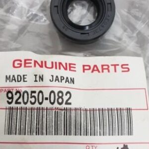 92050-082 OIL SEAL