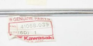 41068-039 AXLE, FRONT